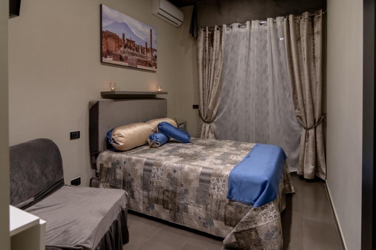 Bed and Breakfast Domus Vesuvio à Naples Extérieur photo
