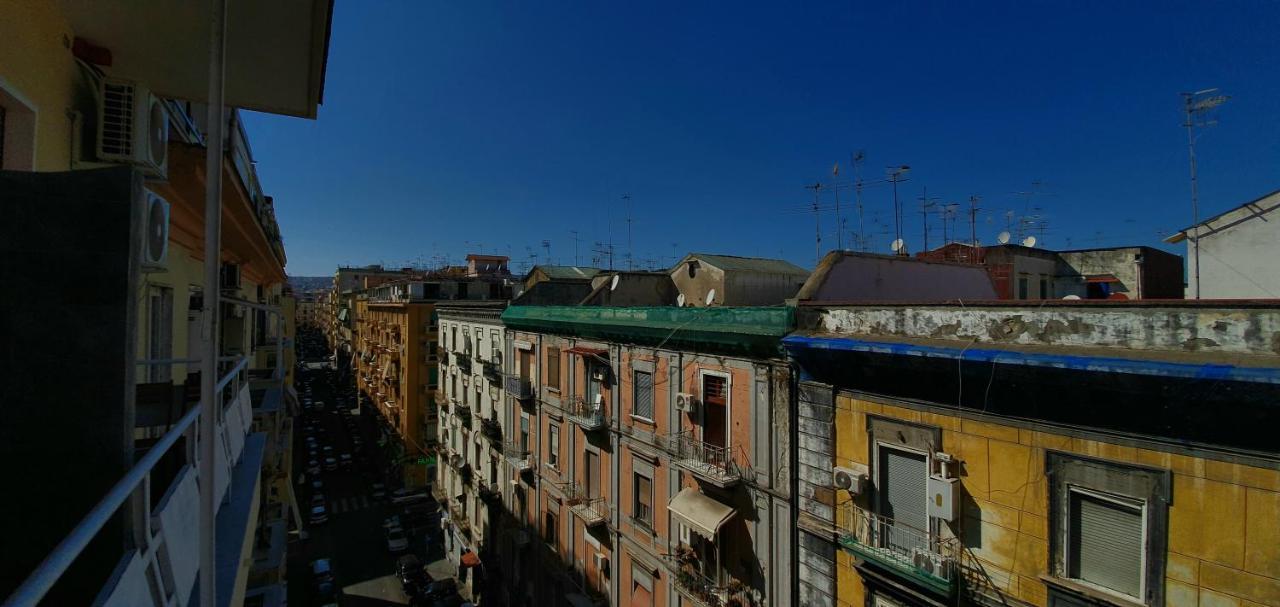 Bed and Breakfast Domus Vesuvio à Naples Extérieur photo